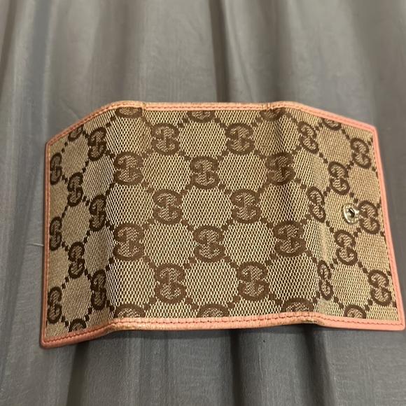 Authentic Gucci key wallet - Picture 4 of 5